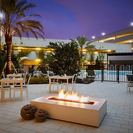 Ac Hotel By Marriott Tampa Airport-2