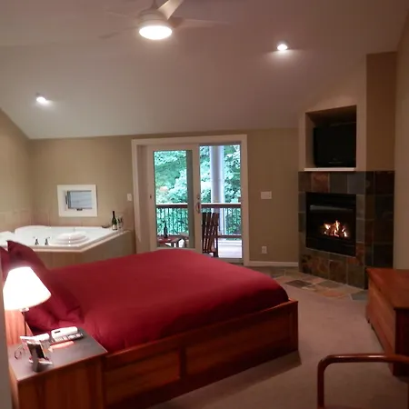 Pigeon Creek Inn - Adults Only-2