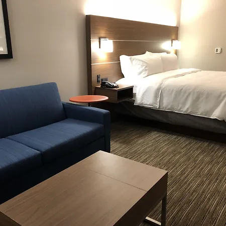 Holiday Inn Express & Suites Racine By Ihg-2