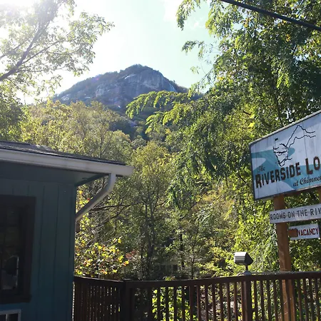 Riverside Lodge At Chimney Rock-3