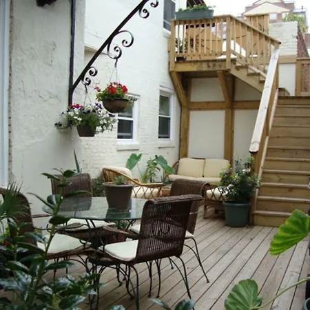 Blancnoir Bed & Breakfast-2