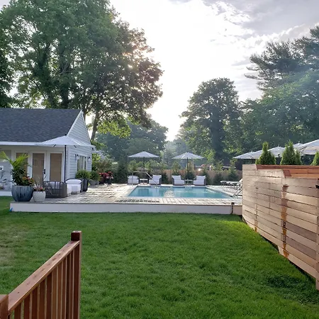 Journey East Hampton-3