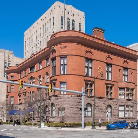 The Detroit Club-3