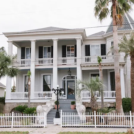 Carr Mansion-2