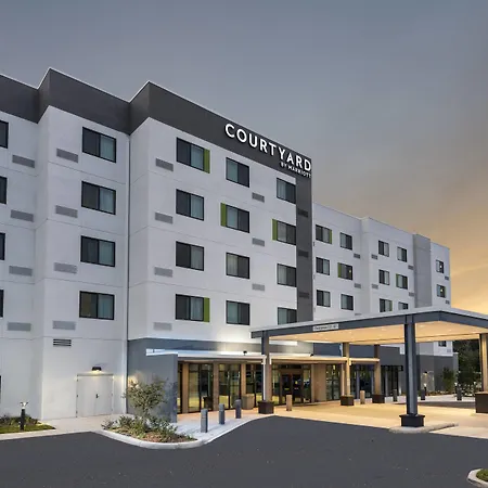 Courtyard By Marriott Tampa Northwest/Veterans Expressway-2