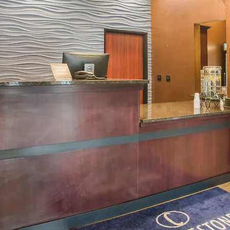 Cobblestone Inn And Suites - Ashland-3
