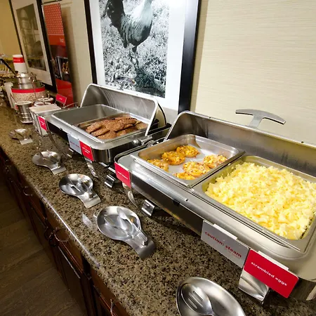 Hampton Inn & Suites Gallup-2
