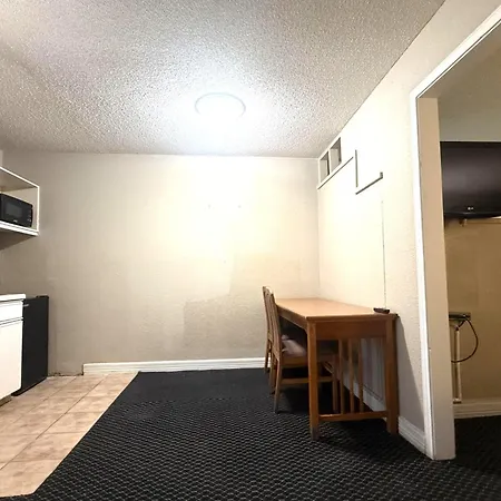 Homegate Studios & Suites San Antonio Medical Center-2