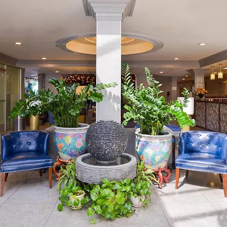 Quality Inn & Suites Montebello - Los Angeles-2