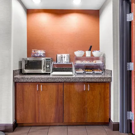 Comfort Suites-2