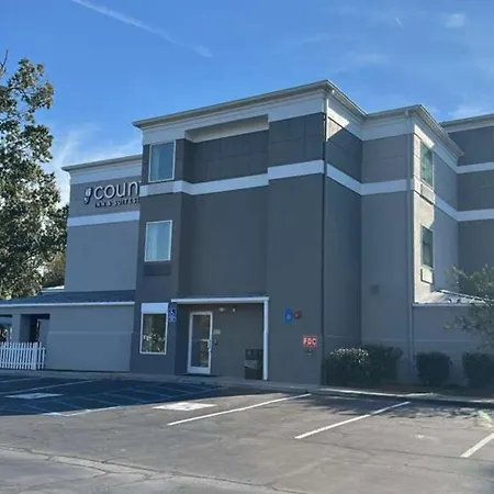 Country Inn & Suites By Radisson, Savannah Southside-3