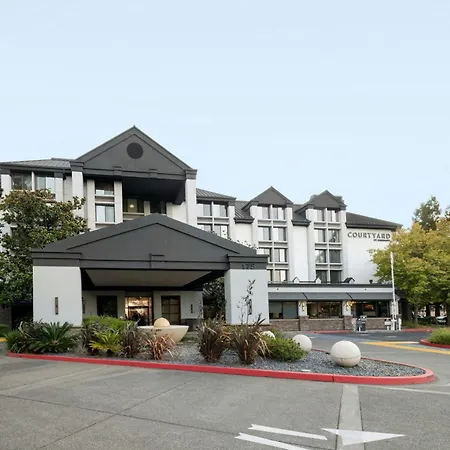 Courtyard By Marriott Santa Rosa-2