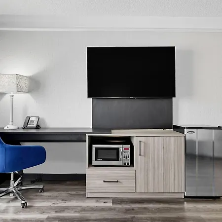 La Quinta By Wyndham Miami Airport West-3