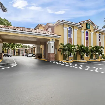 Quality Inn Tampa Airport - Cruise Port-3