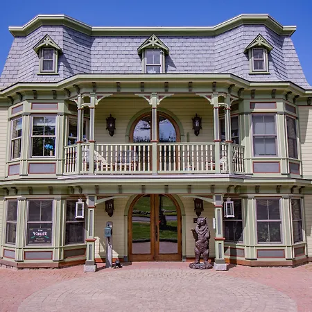 Adventure Suites-3