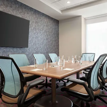 Home2 Suites By Hilton Silver Spring-3