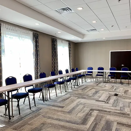 Hampton Inn Cranbury-3
