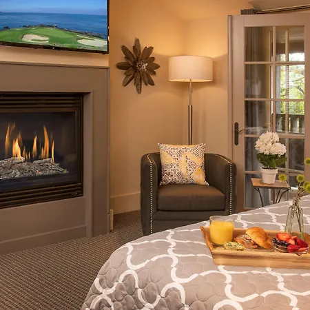 Carmel Country Inn-3