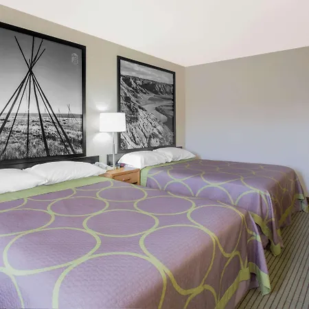 Super 8 By Wyndham Havre-2