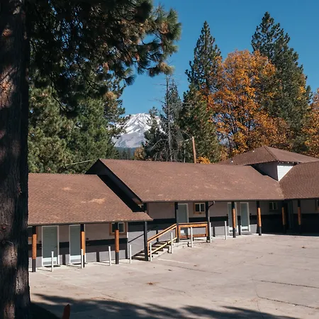 Summit View Inn-3