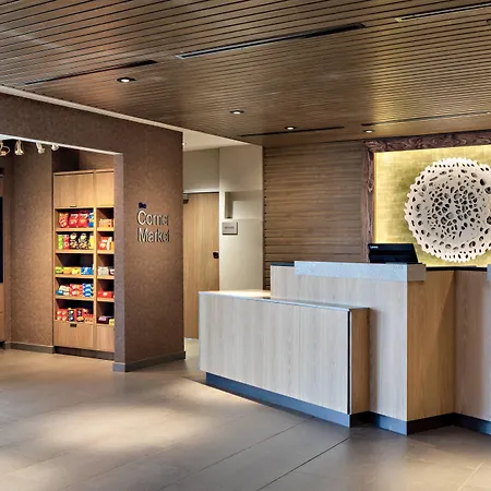 Fairfield Inn & Suites By Marriott Fayetteville-3