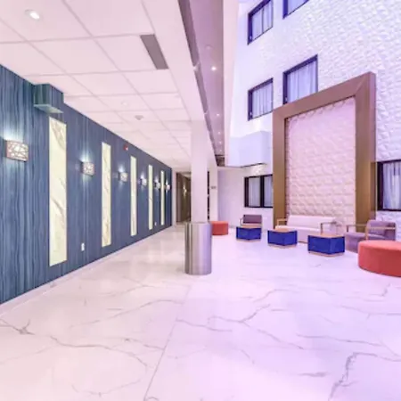 Est Hotel-3