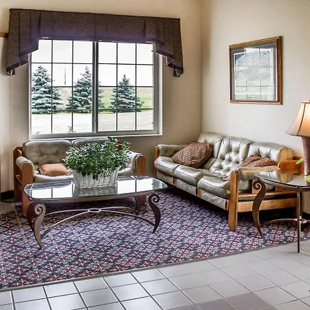Rodeway Inn Abbotsford-3