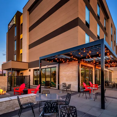 Home2 Suites By Hilton Reno-3