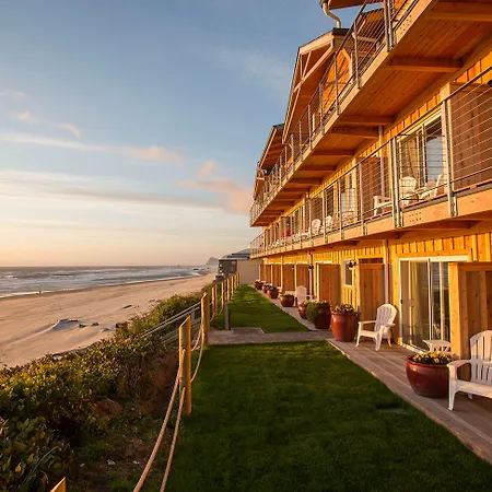 Pelican Shores Inn-2