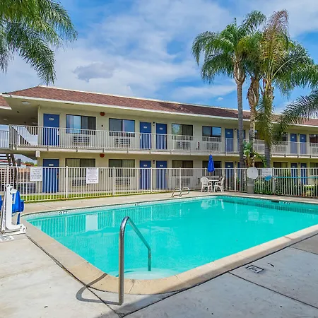 Motel 6-Bakersfield, Ca - Airport-2