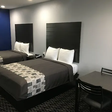 Platinum Inn And Suites-2