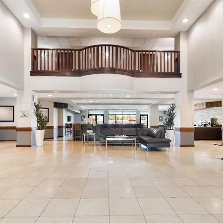 Wingate By Wyndham And Williamson Conference Center-2