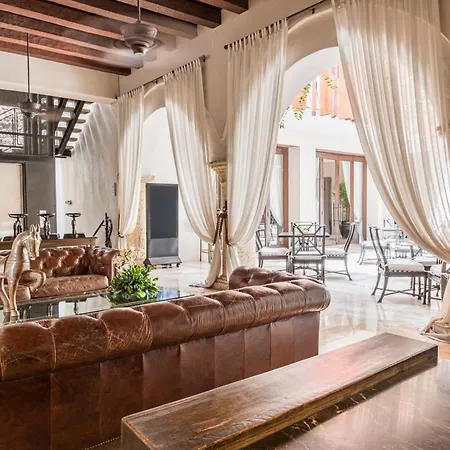 Bastion Luxury Hotel-2