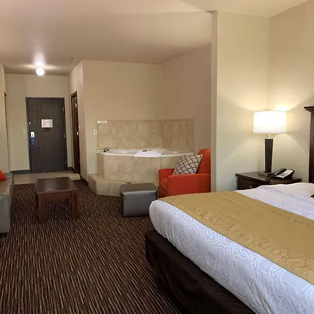 Radisson Hotel River Falls-3