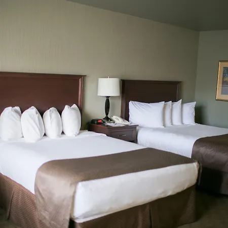 Seaport Inn & Suites-2