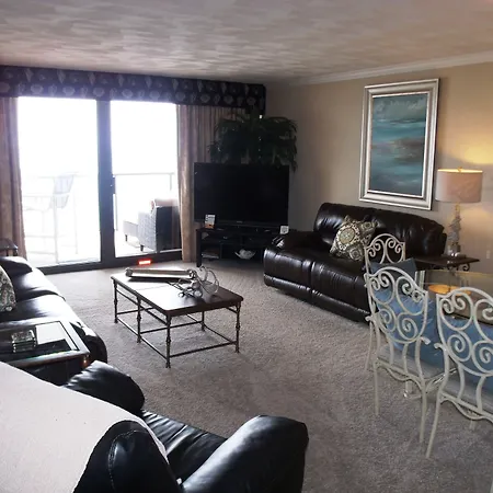 Club Regency At Regency Towers-3