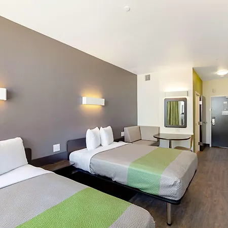 Motel 6 Austin Airport-3