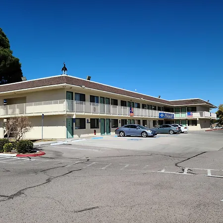 Motel 9 Las Cruces-3