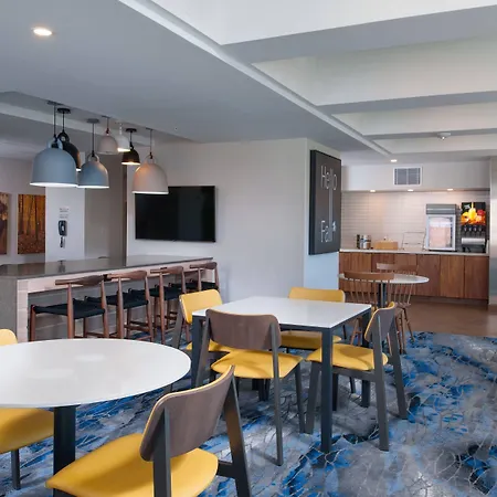 Fairfield By Marriott Pittsburgh Downtown-3