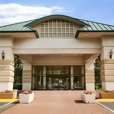 Clarion Hotel & Suites - Convention Center Fredericksburg-2