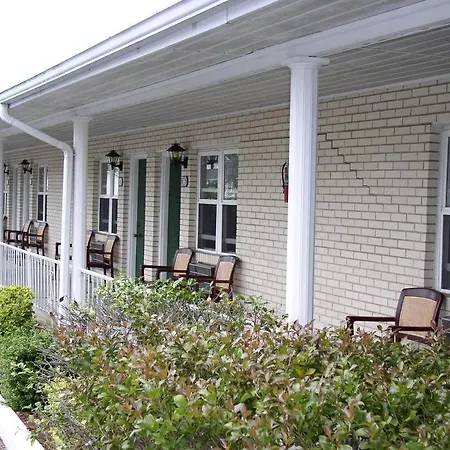 Birchwood Inn-3