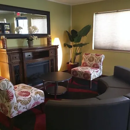 Motel 6 Lancaster-2
