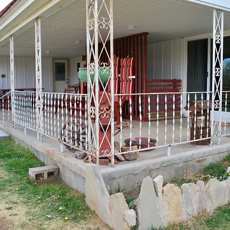 Cowboy Country Inn-3