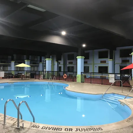 Quality Inn Vincennes-2