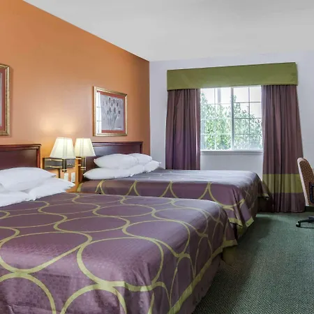 Super 8 By Wyndham Hillsboro Tx-3