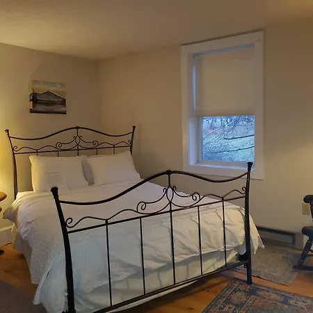 Carriage Barn Inn-3