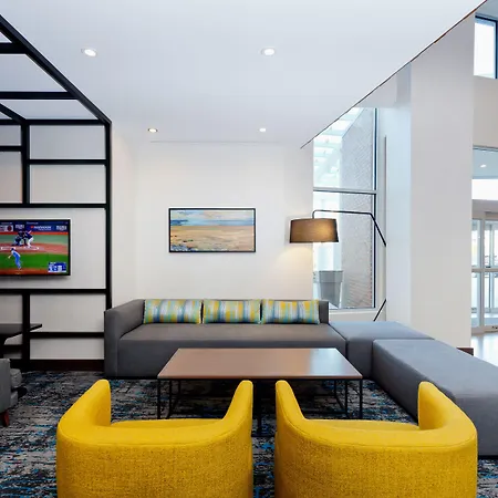 Hyatt Place Kelowna-3