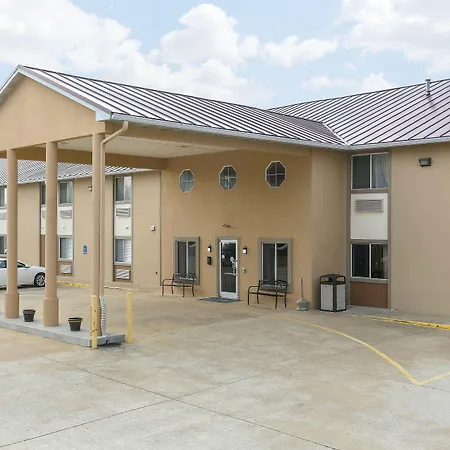 Baymont By Wyndham Bowling Green-3