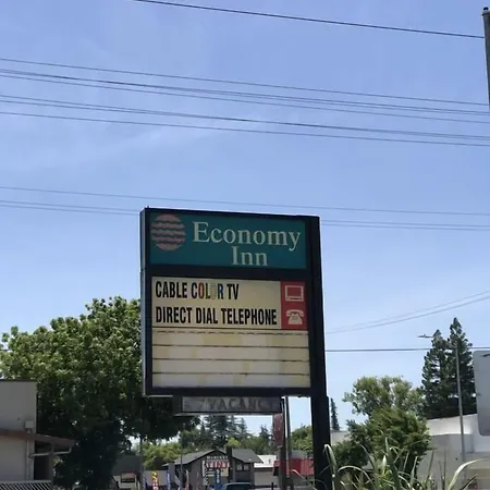 Economy Inn-3