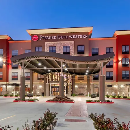 Best Western Premier Liberty Inn & Suites-2